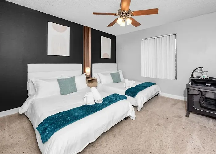 Apartment Stylish 2br Near Asu Featuring Pool Grill & Parking