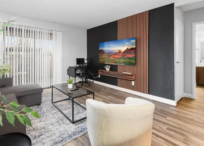 Stylish 2br Near Asu Featuring Pool Grill & Parking Apartment *